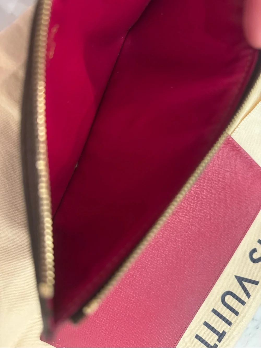 Louis Vuitton Pochette Felicie monogram fuchsia authentic complete set
